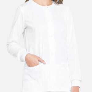Simply Basic Long Sleeve 2-Pocket Round Neck Snap Front Scrub Jacket in White